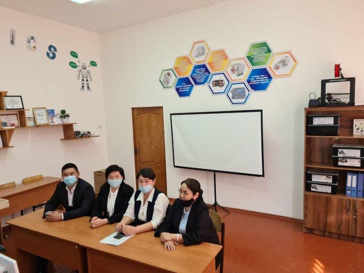 Ж.Жабаевтың 175 жылдығына арналған "Ғасыр ғұмырлы-ғажап ақын " атты аудандық семинар өткізілді