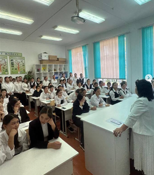 “Қыз тәрбиесінің өзекті мәселелері” тақырыбында қыздар жиналысы өткізілді.